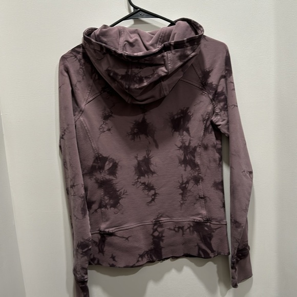 Lululemon Jacket - Picture 2 of 2